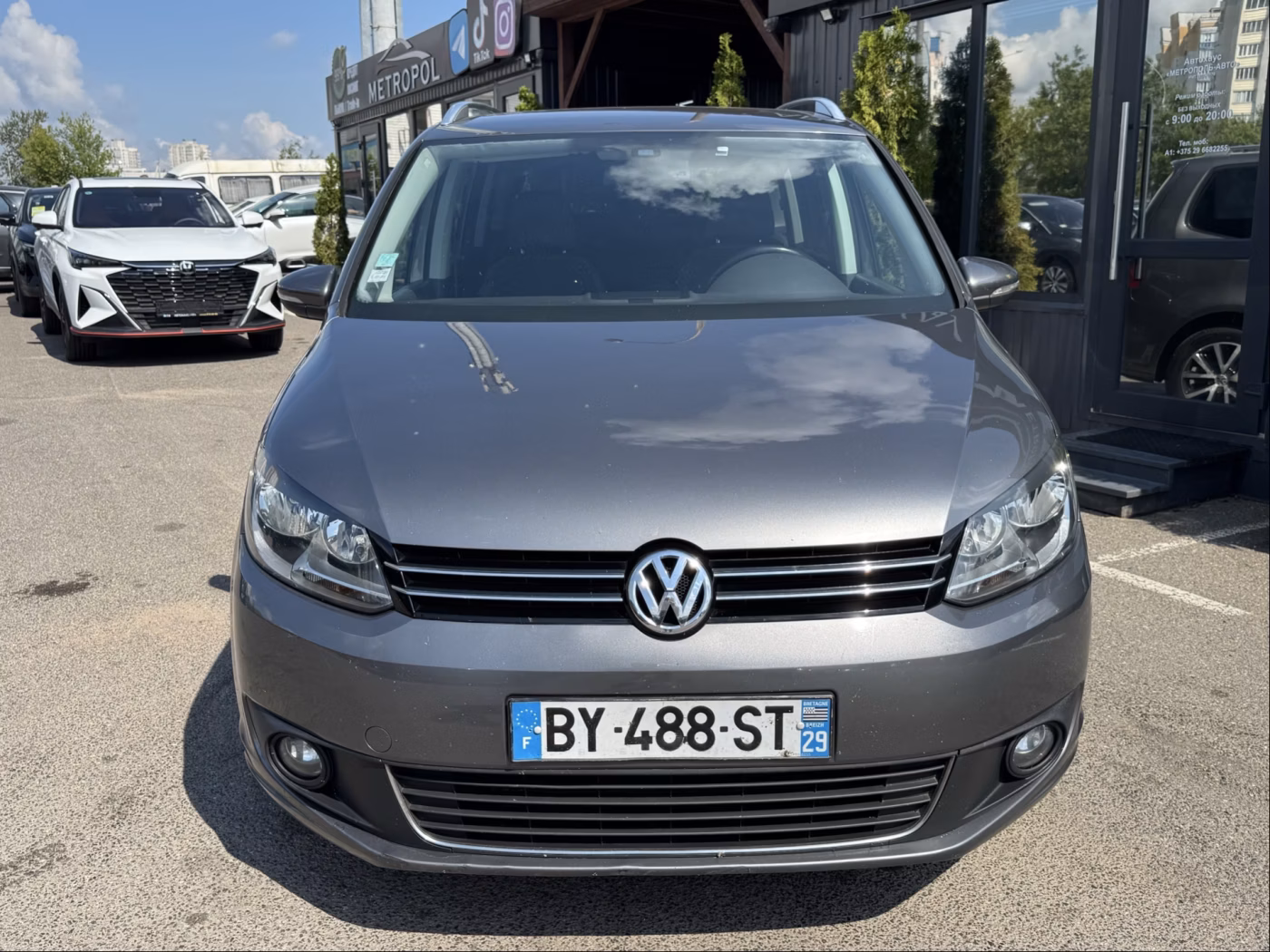 Volkswagen Touran фото 3