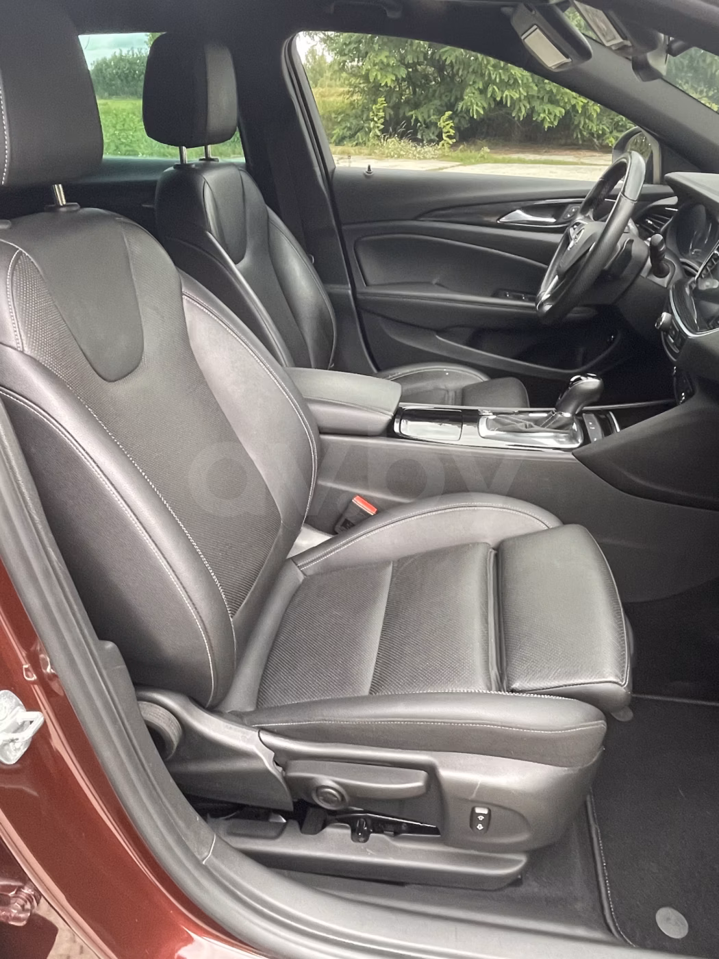 Opel Insignia фото 23