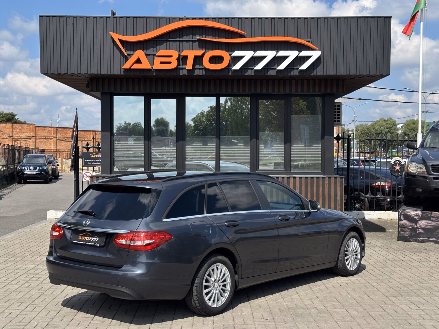 Mercedes-Benz C-Класс фото 2