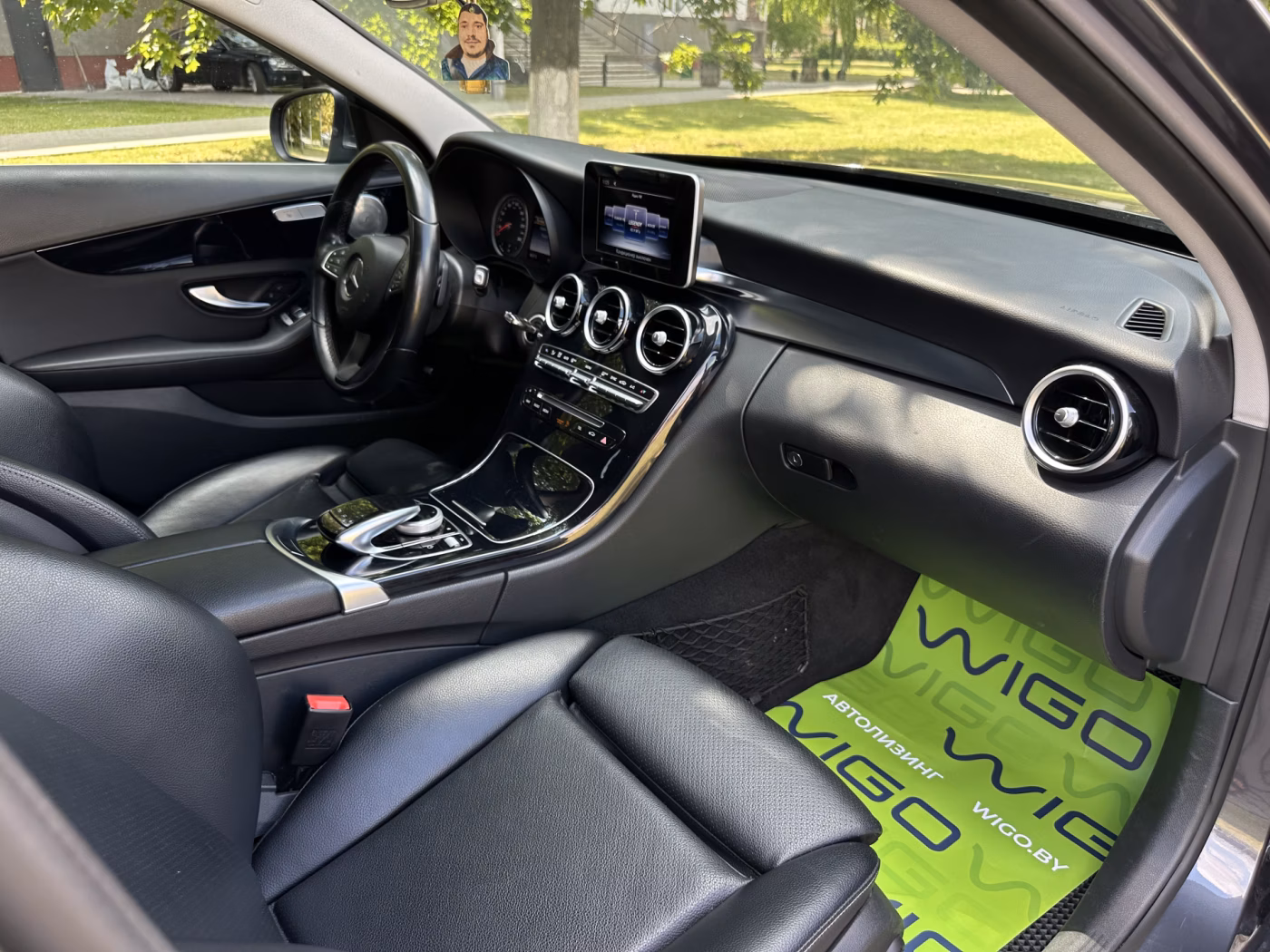 Mercedes-Benz C-Класс фото 10