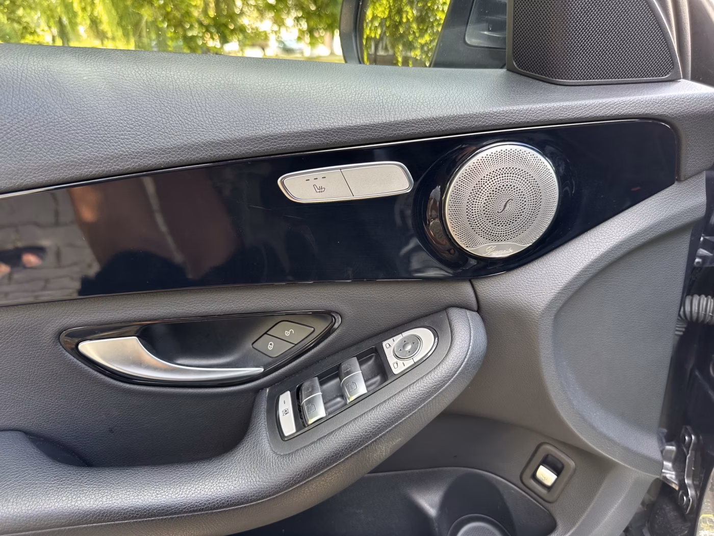 Mercedes-Benz C-Класс фото 12