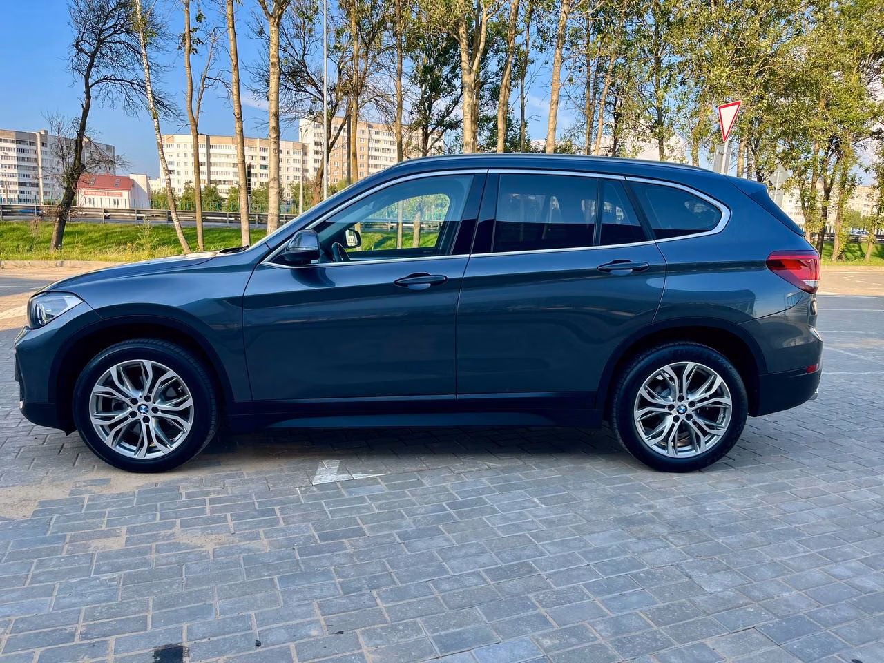 BMW X1 фото 10