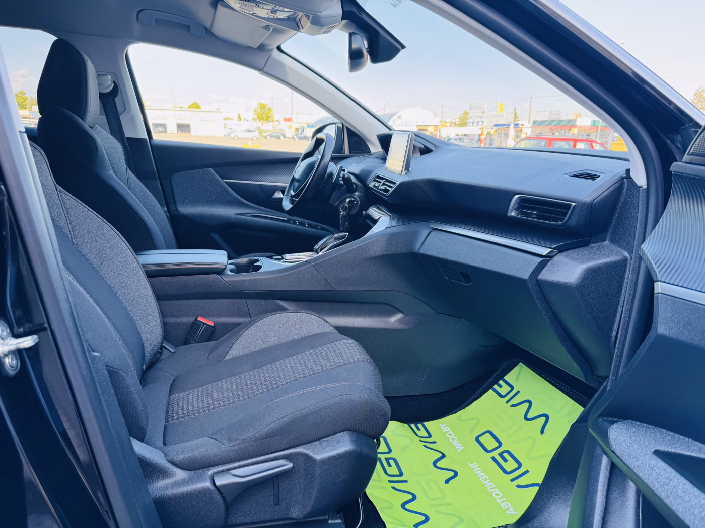 Peugeot 3008 фото 9
