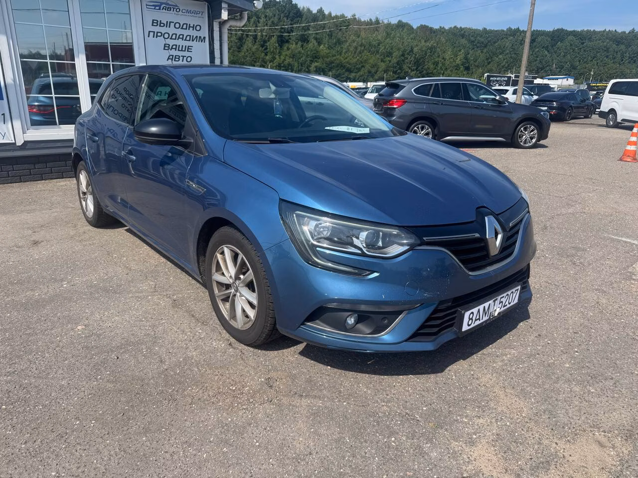 Renault Megane фото 2