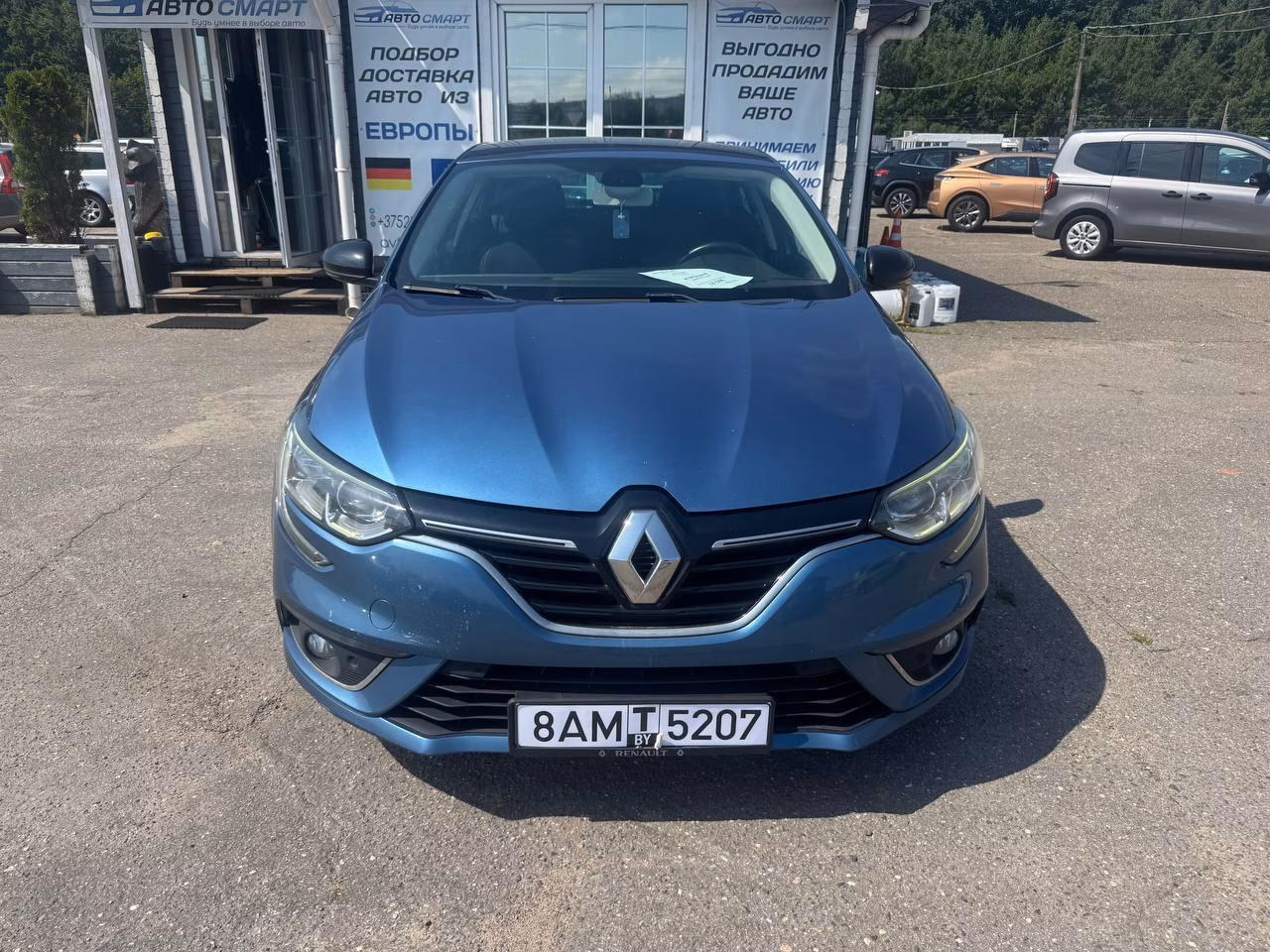 Renault Megane фото 3