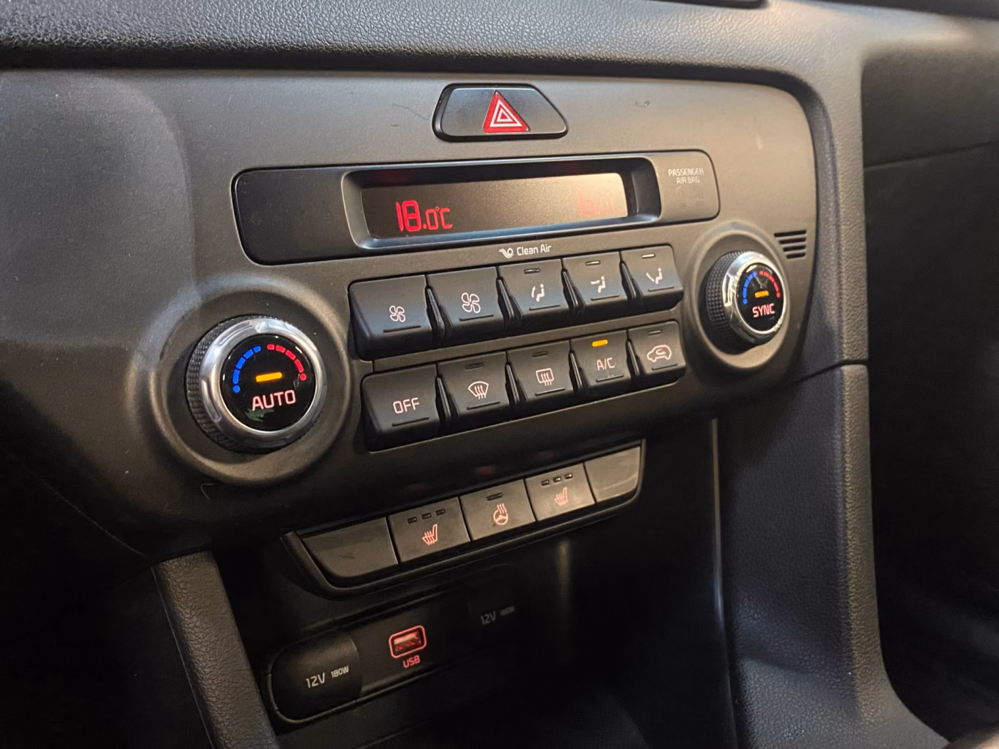 Kia Sportage фото 10