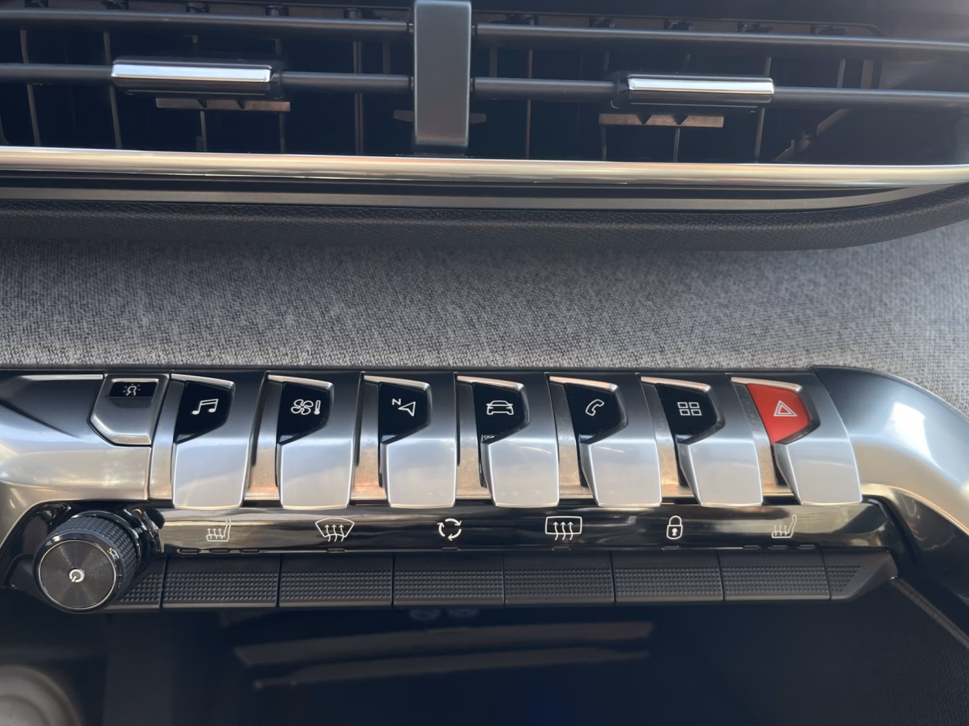 Peugeot 3008 фото 18