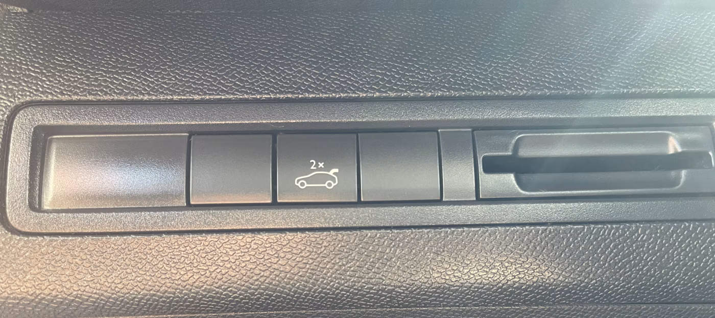 Peugeot 3008 фото 25