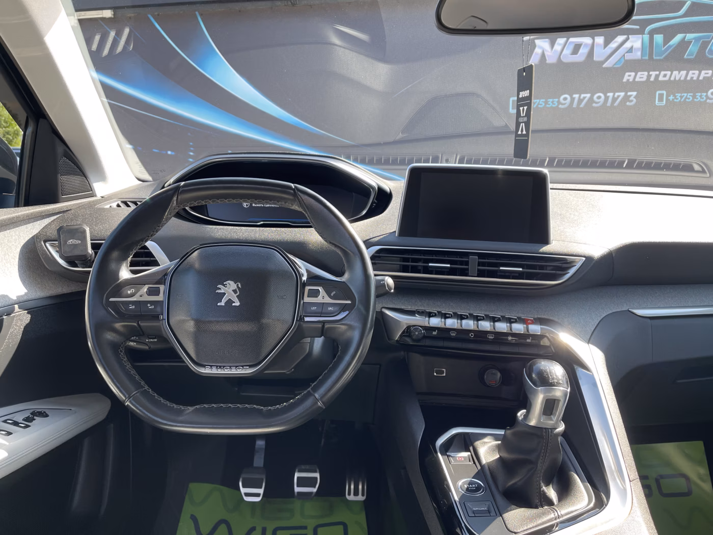 Peugeot 3008 фото 15