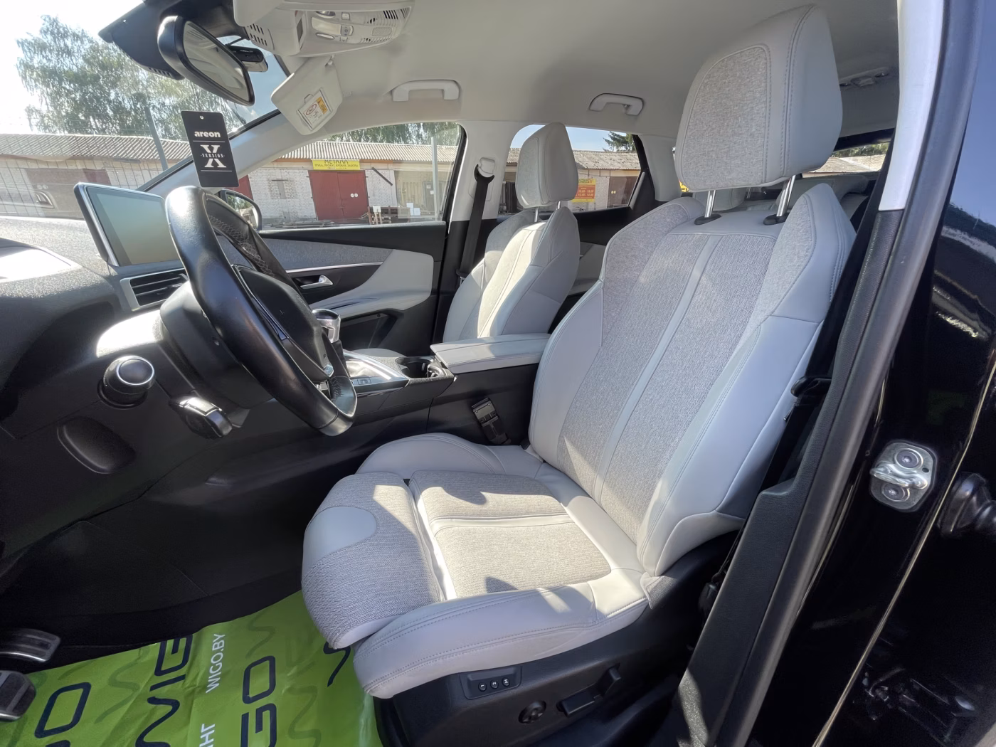 Peugeot 3008 фото 9