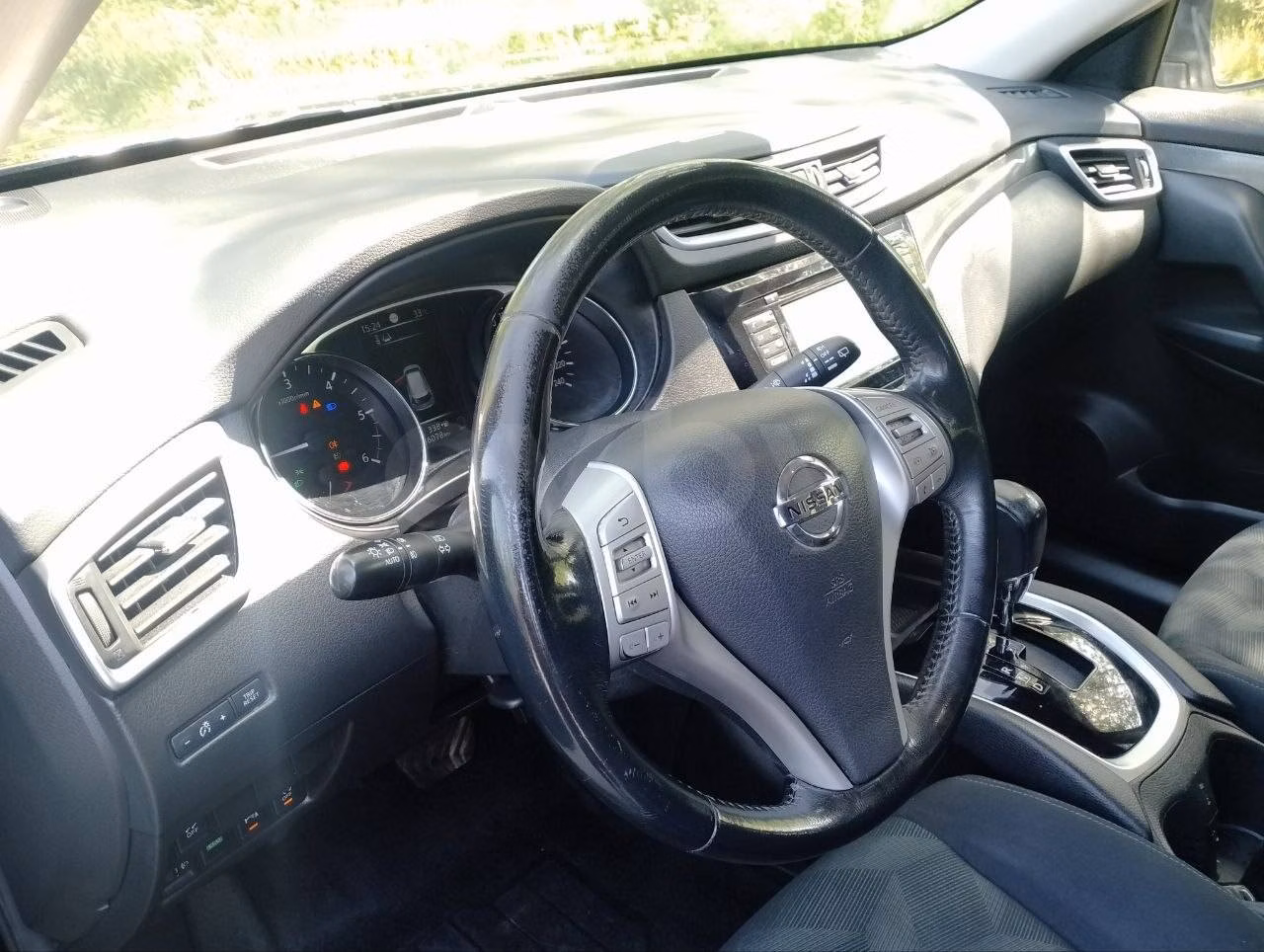 Nissan X-Trail фото 12