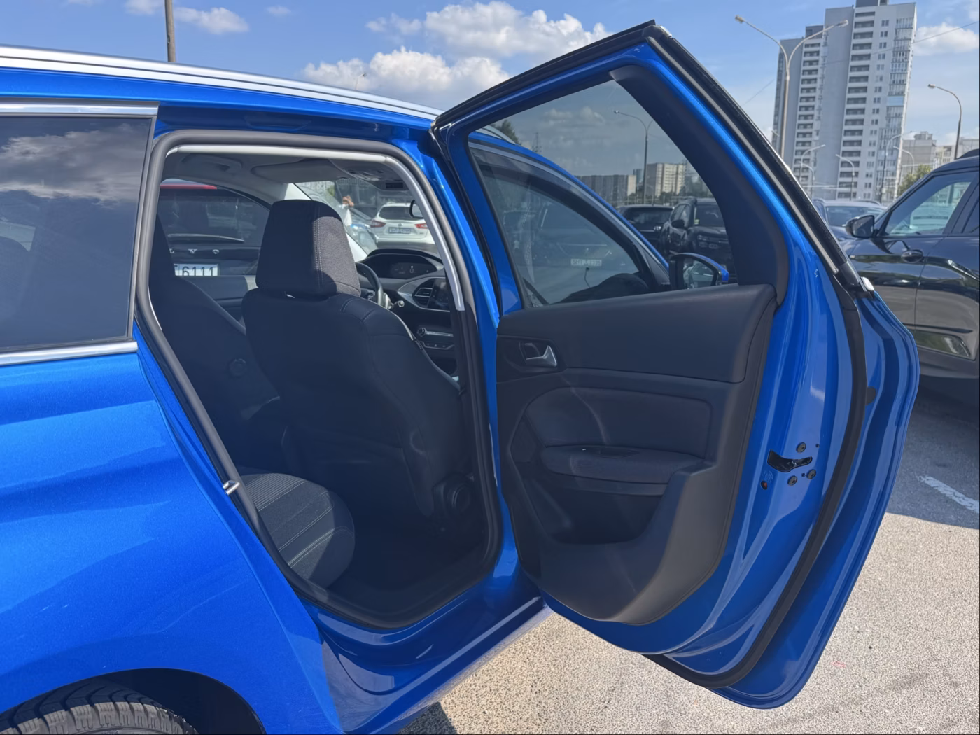 Peugeot 308 фото 15