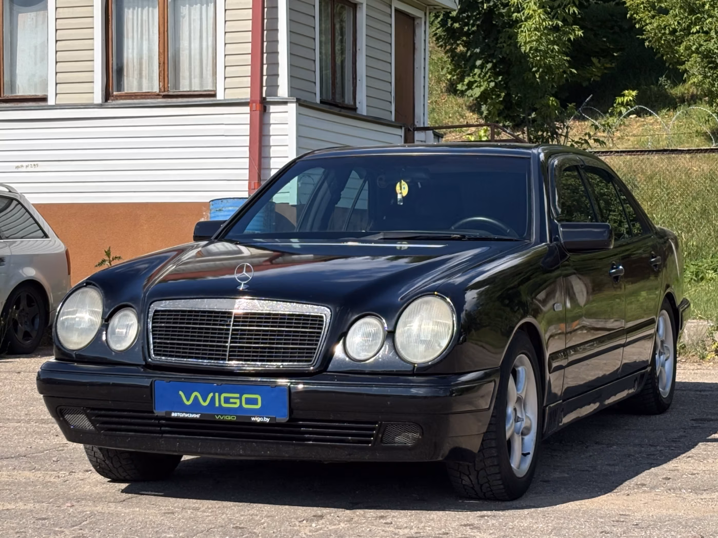 Mercedes-Benz E-Класс фото 4