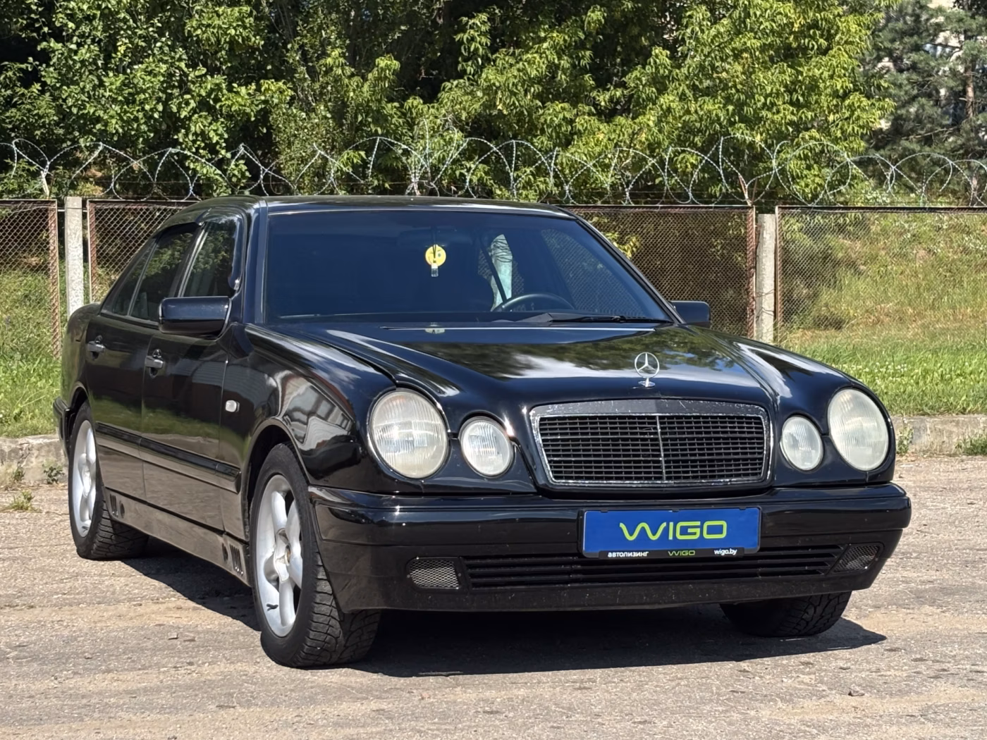 Mercedes-Benz E-Класс фото 2