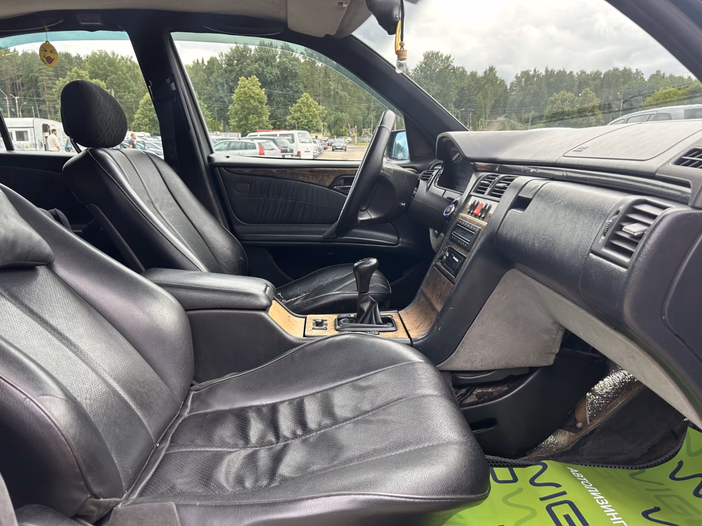 Mercedes-Benz E-Класс фото 10
