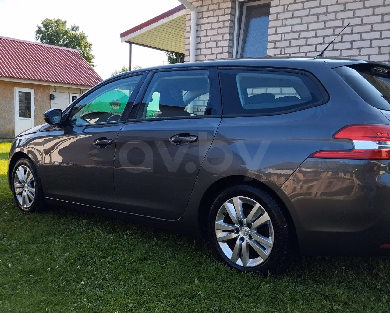 Peugeot 308 фото 3