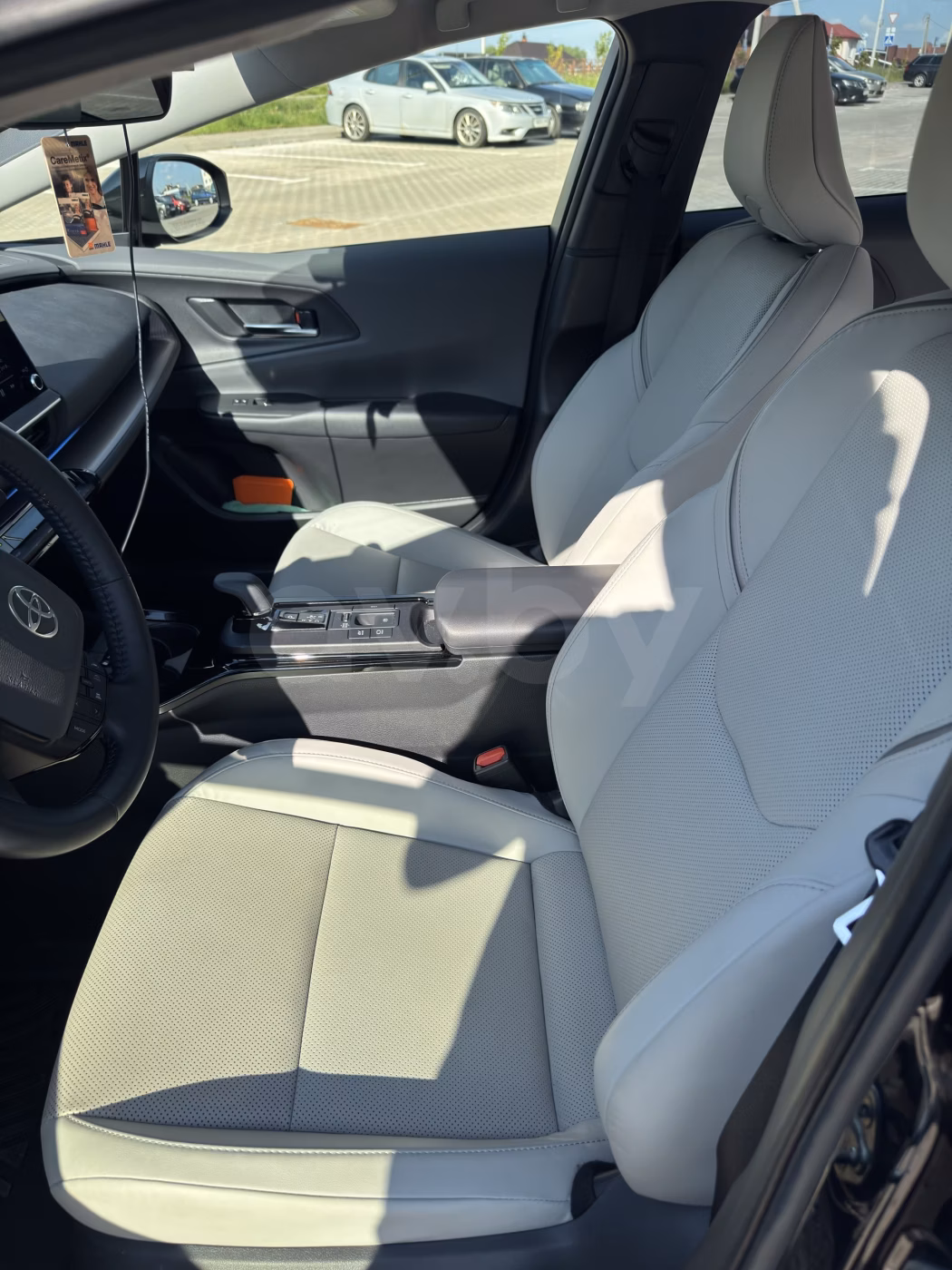 Toyota Prius фото 14