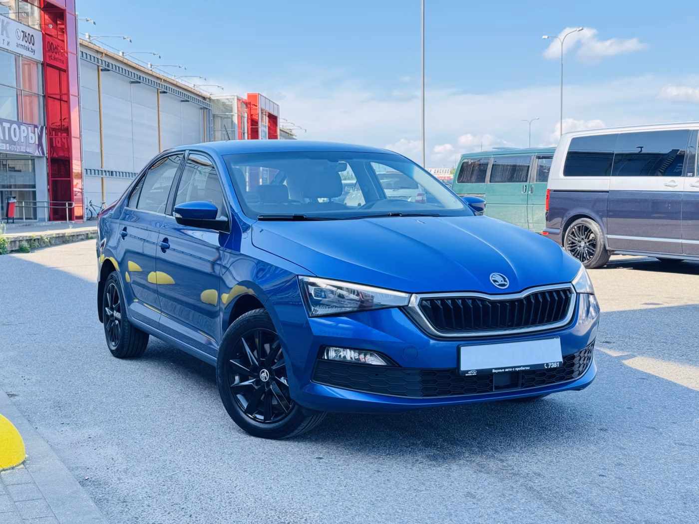 Skoda Rapid фото 2