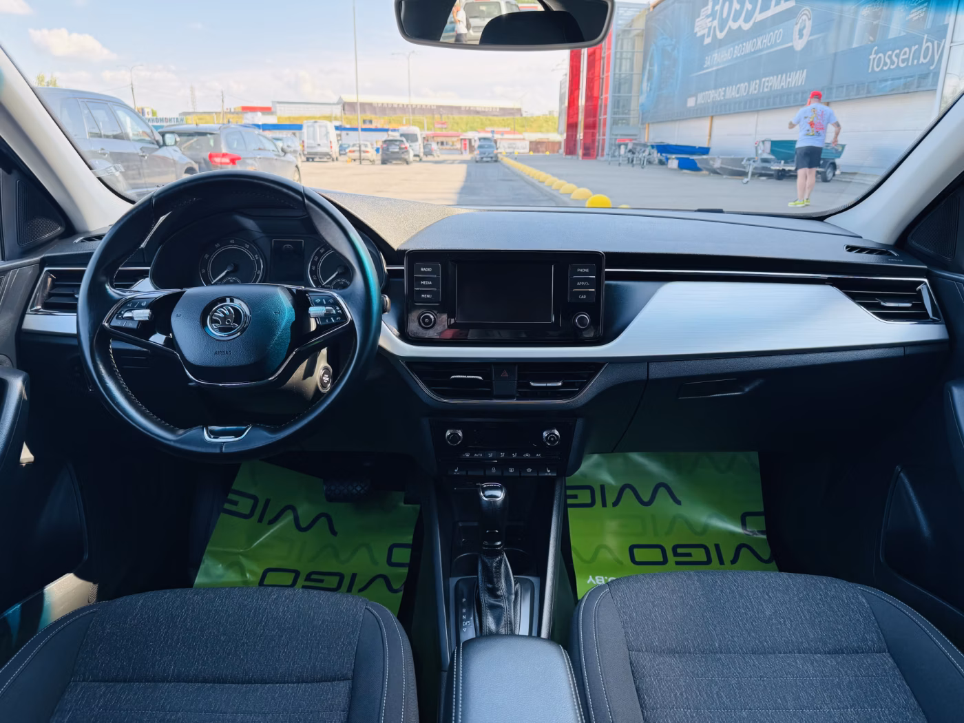 Skoda Rapid фото 9