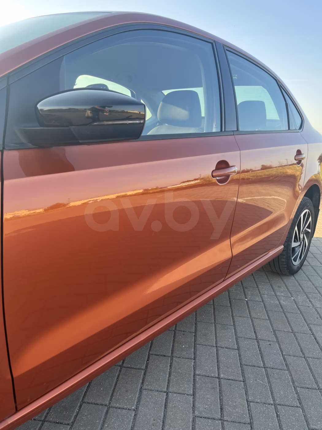 Volkswagen Polo Sedan фото 6