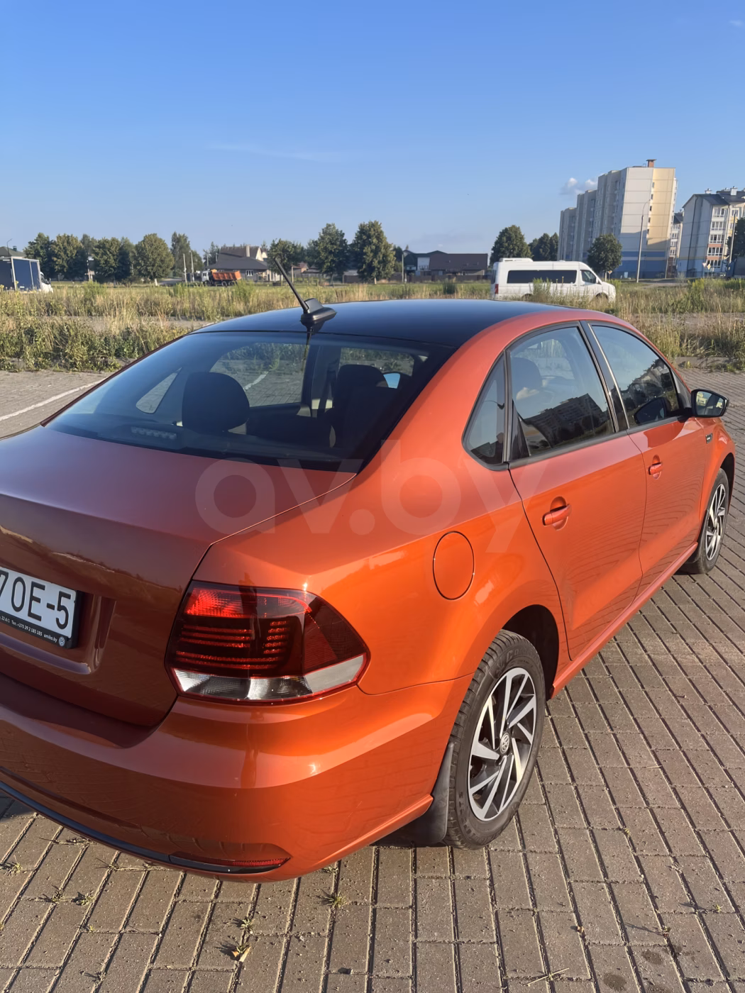 Volkswagen Polo Sedan фото 15
