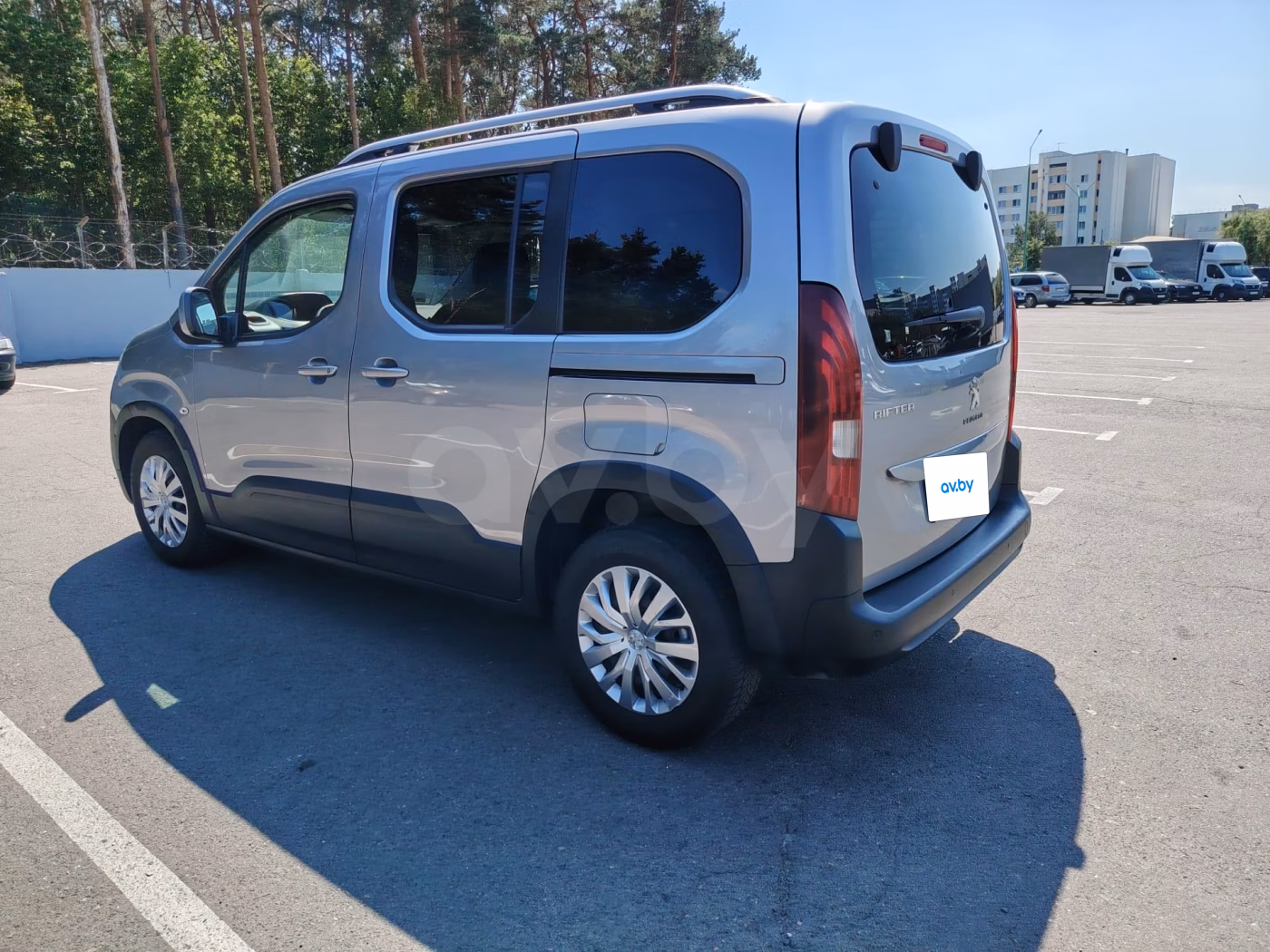 Peugeot Rifter фото 6