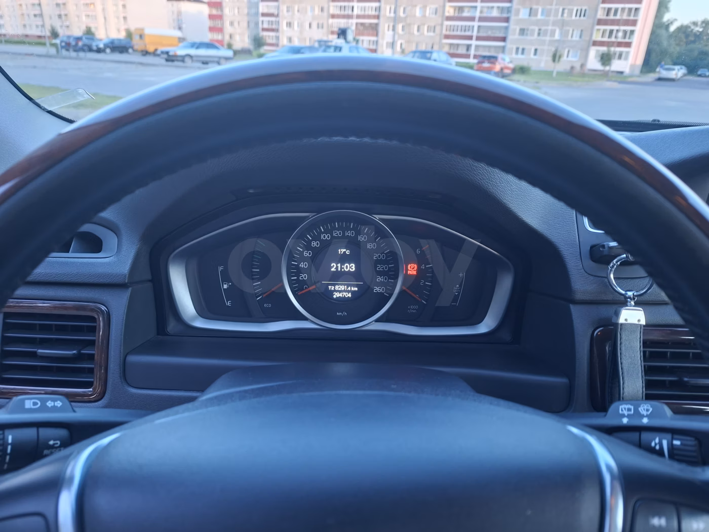 Volvo V70 фото 9