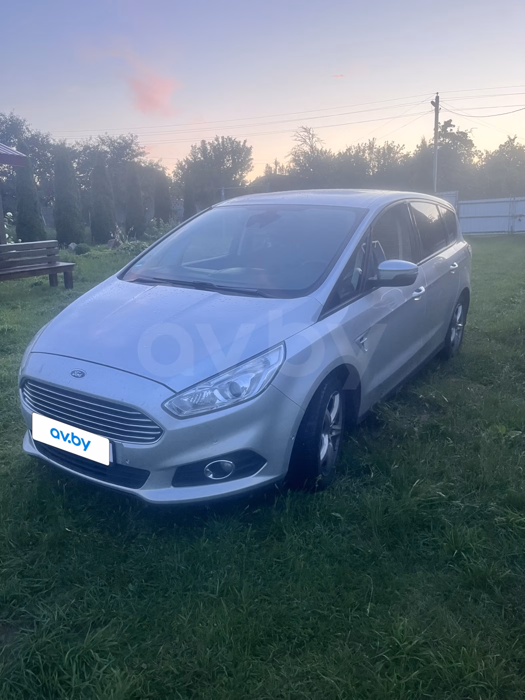 Ford S-MAX фото 2