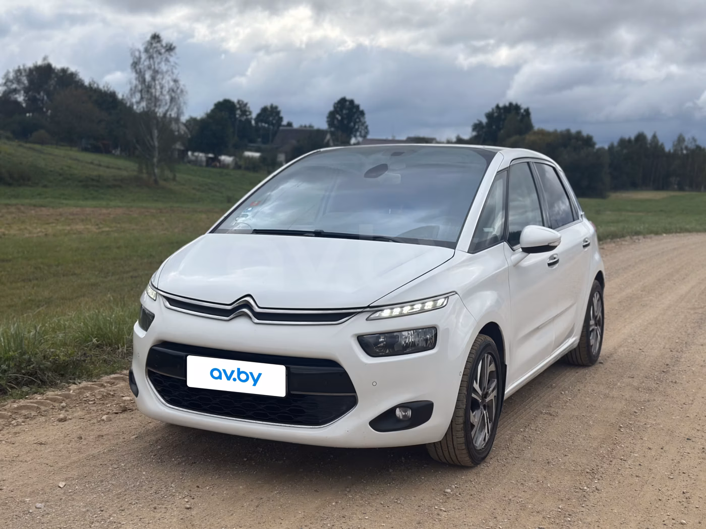 Citroen C4 Picasso фото 4
