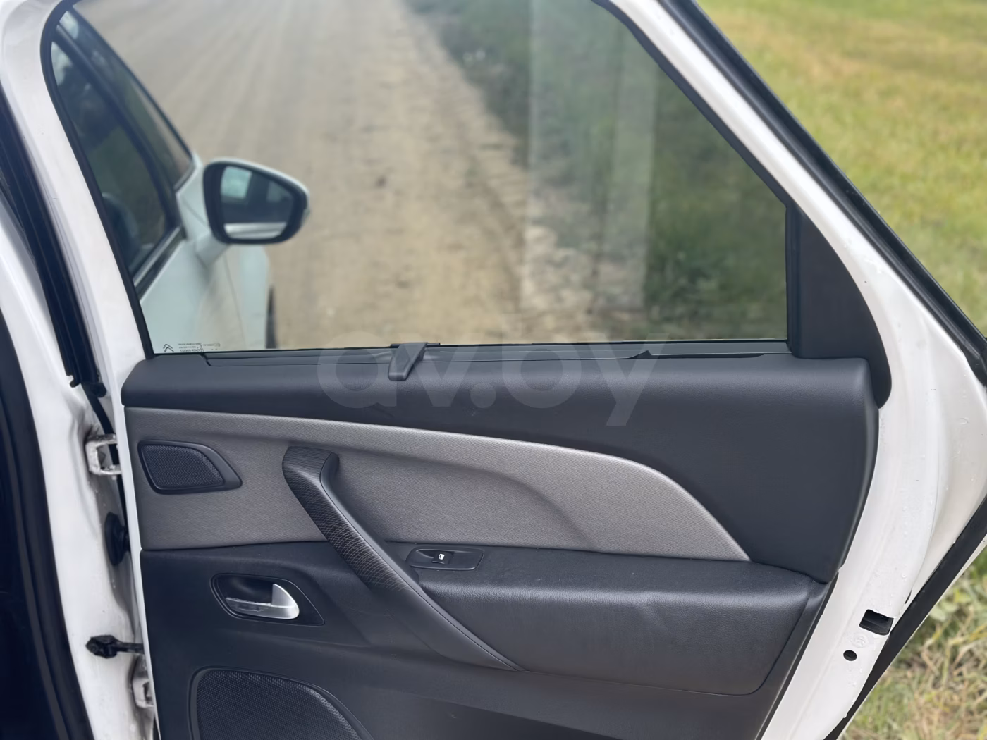 Citroen C4 Picasso фото 11