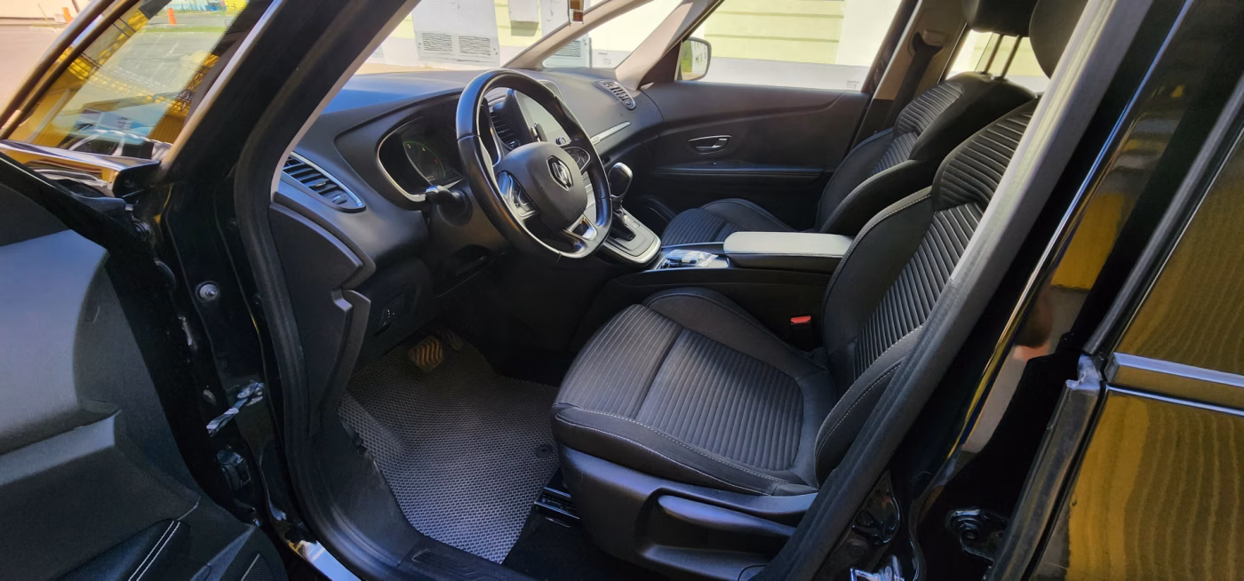 Renault Scenic фото 12