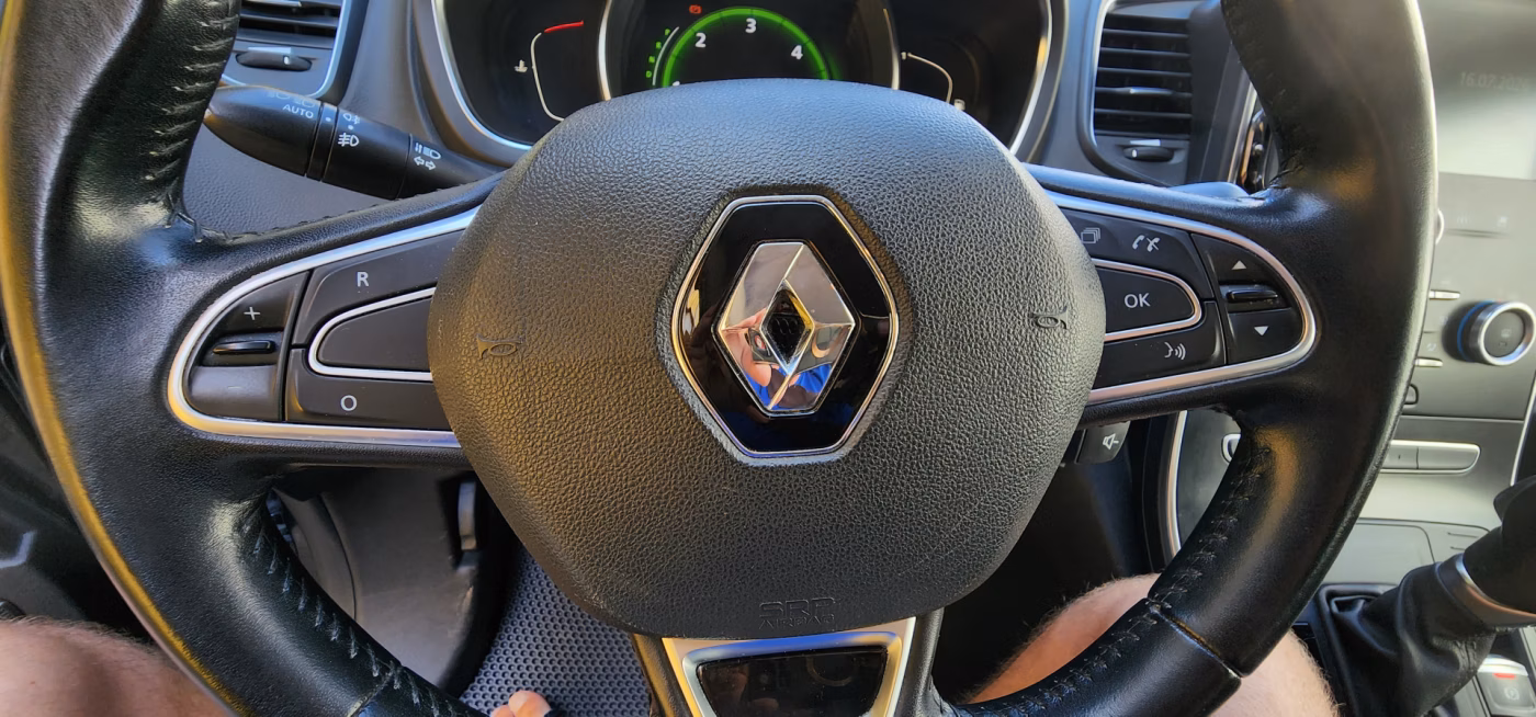 Renault Scenic фото 14