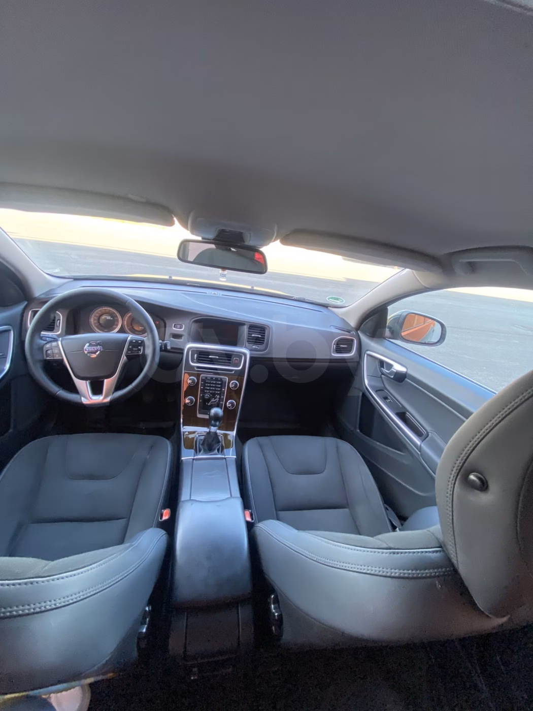 Volvo V60 фото 14