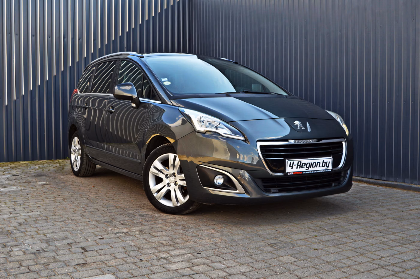 Peugeot 5008