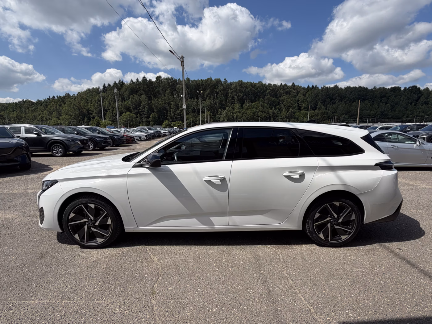 Peugeot 308 фото 8