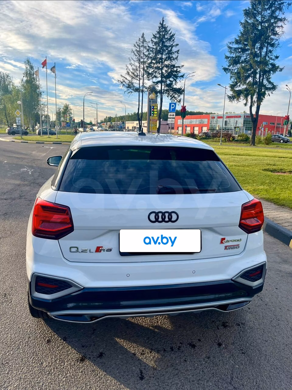 Audi Q2 фото 5