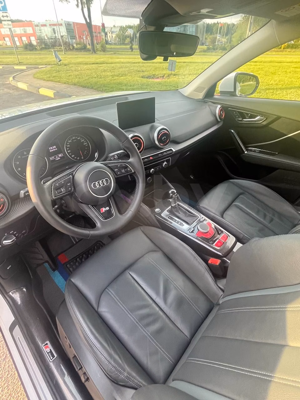 Audi Q2 фото 7