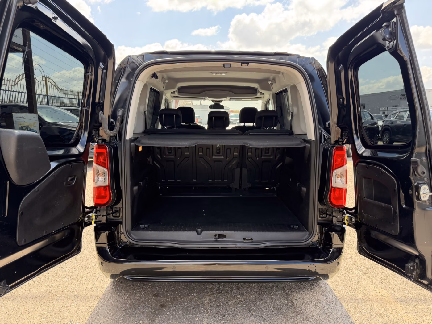 Opel Combo фото 12