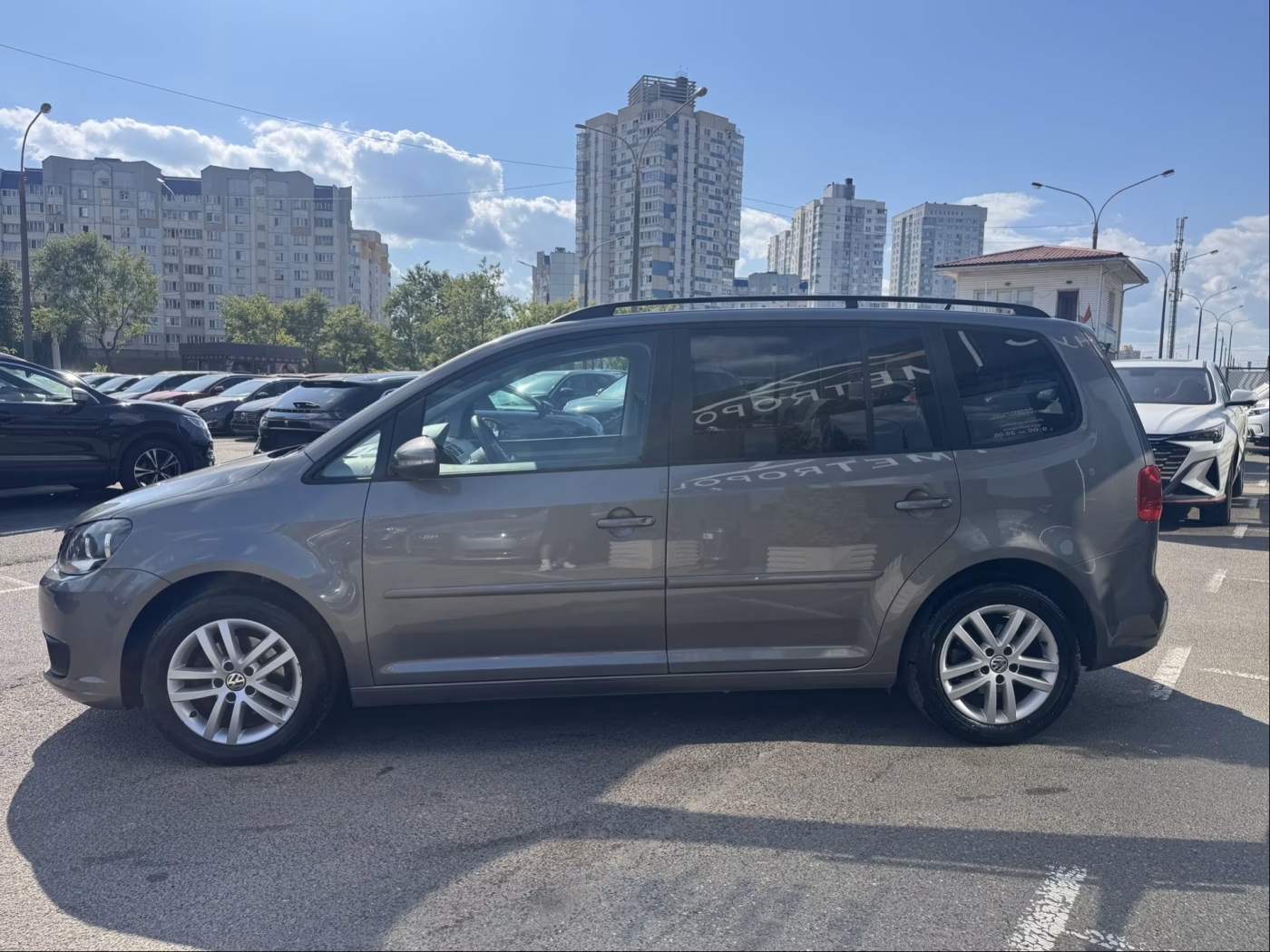 Volkswagen Touran фото 4