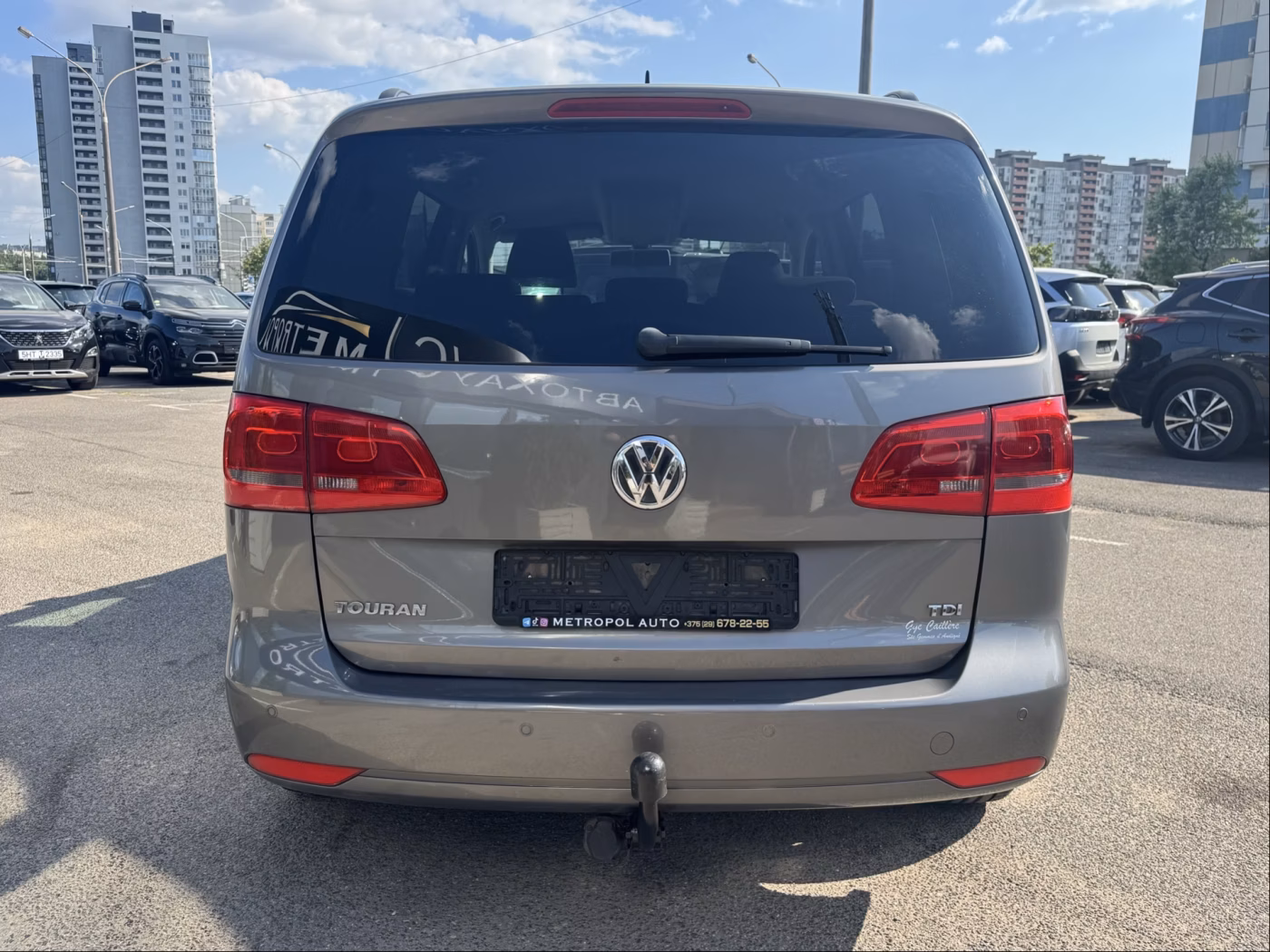 Volkswagen Touran фото 6