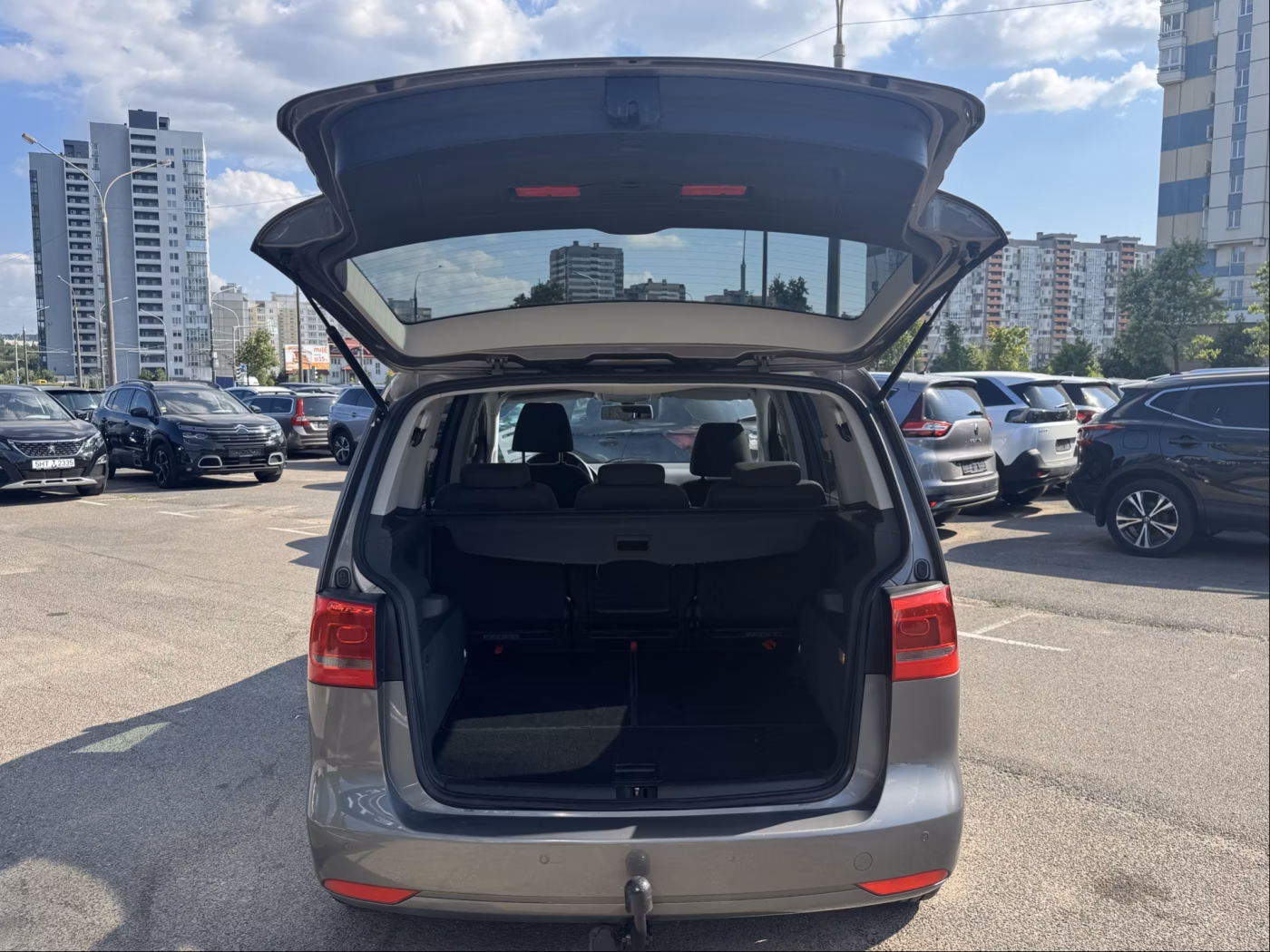 Volkswagen Touran фото 13
