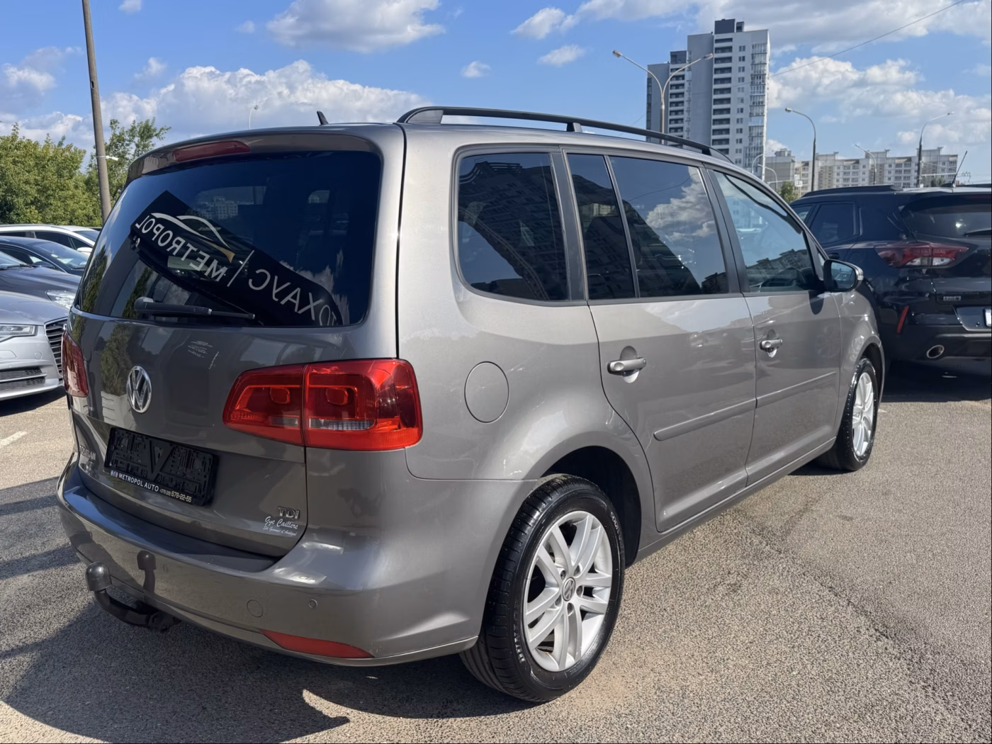 Volkswagen Touran фото 7