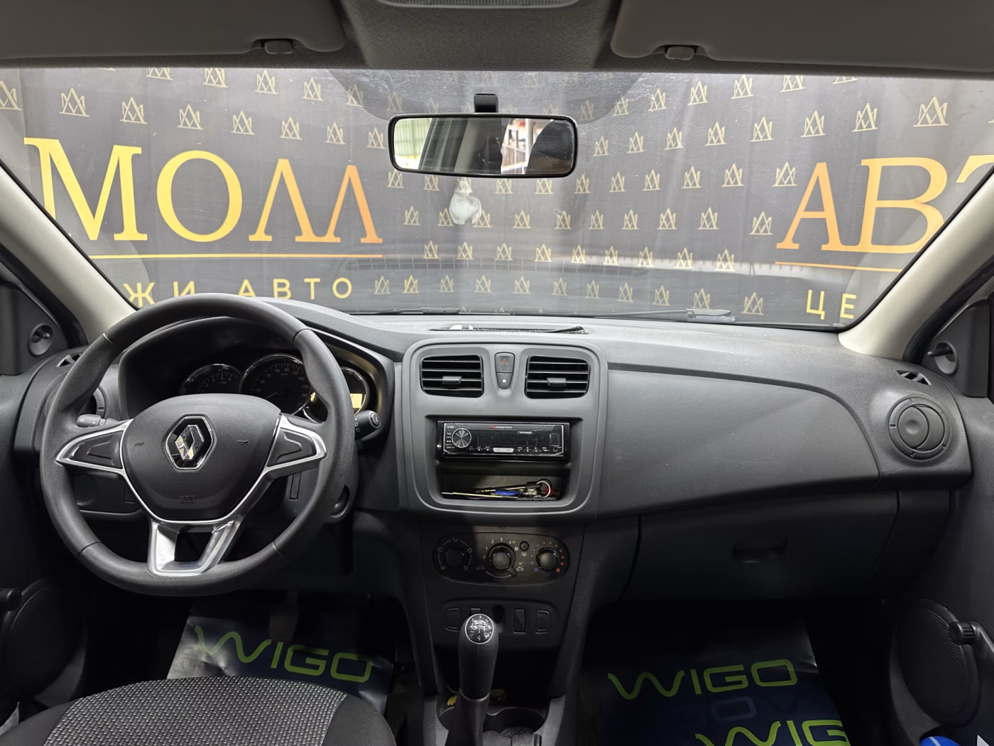 Renault Sandero фото 10