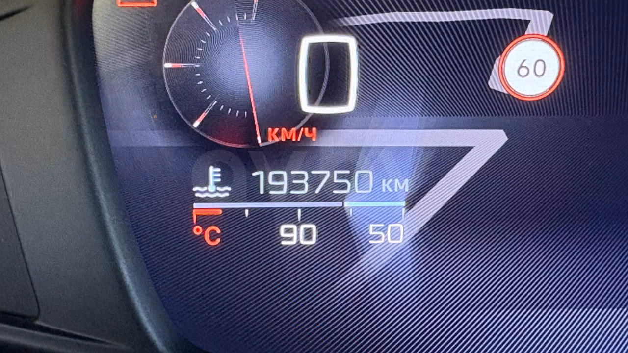 Peugeot 308 фото 10