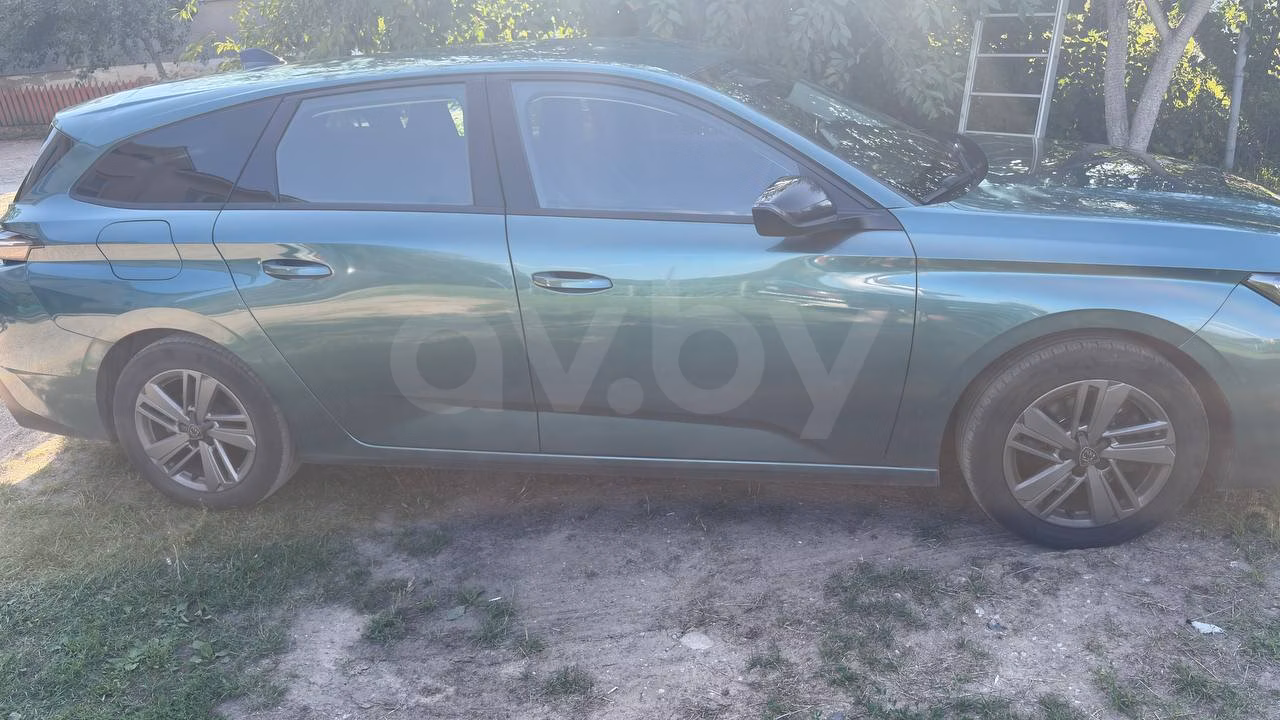 Peugeot 308 фото 2