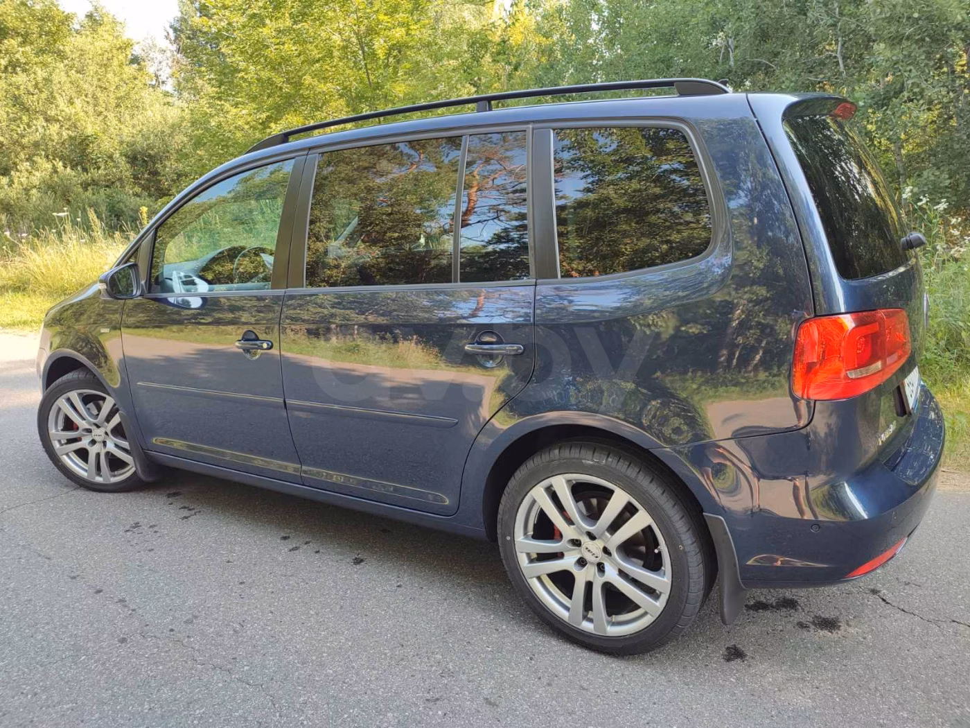 Volkswagen Touran фото 8