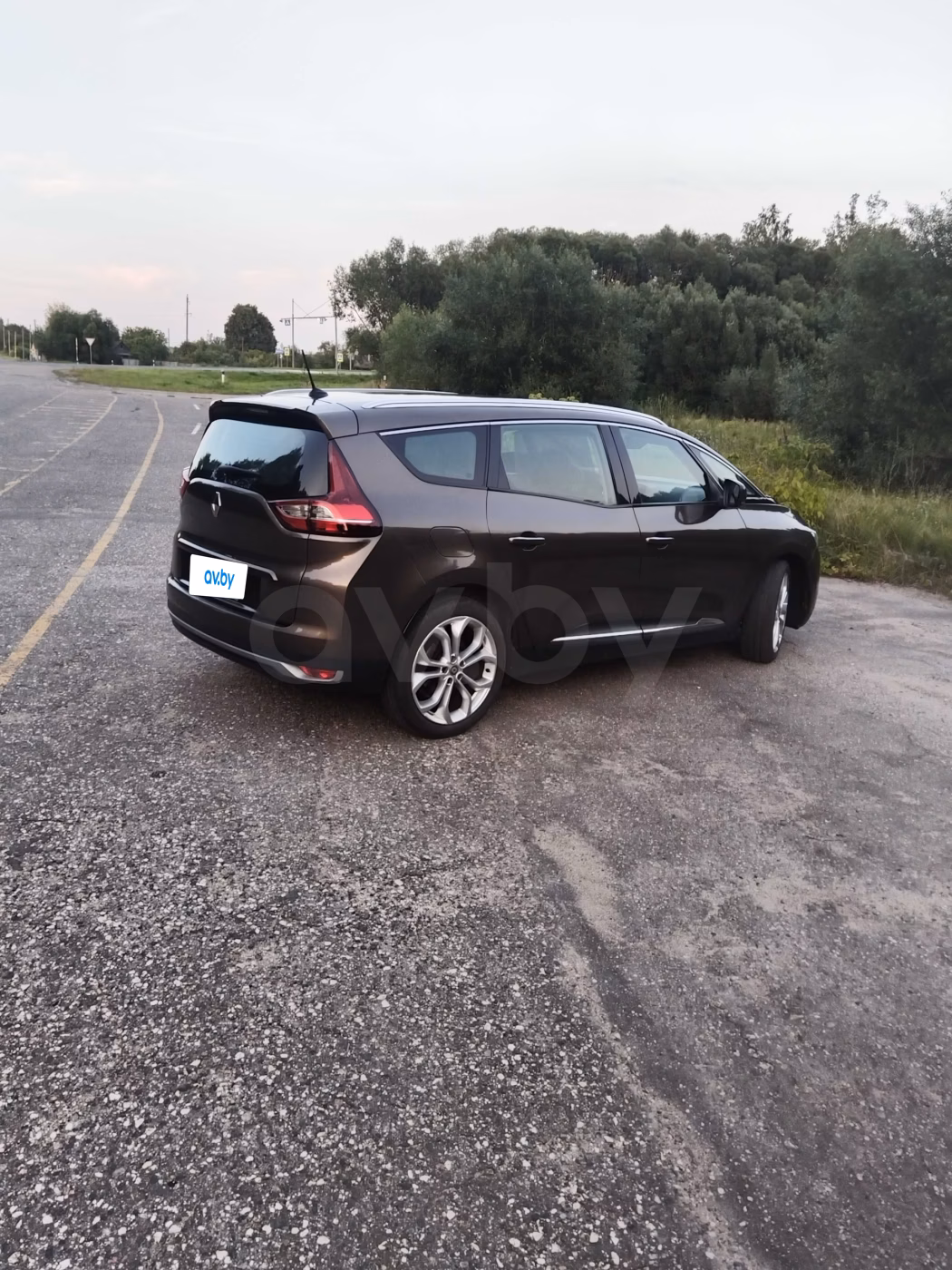 Renault Grand Scenic фото 8
