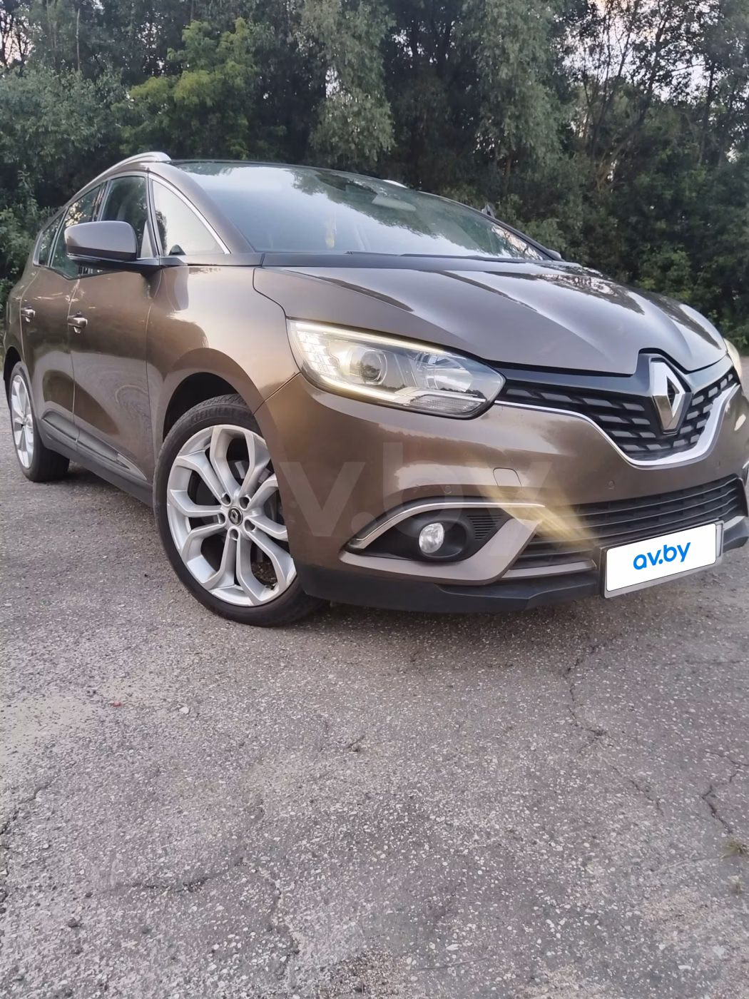 Renault Grand Scenic фото 19