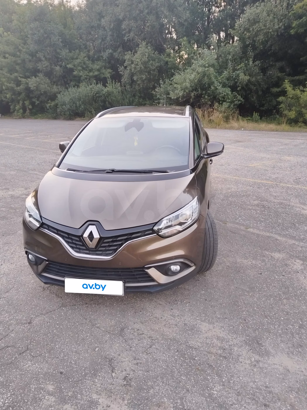 Renault Grand Scenic фото 10