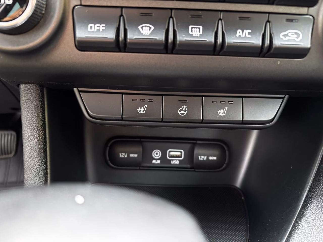 Kia Sportage фото 23